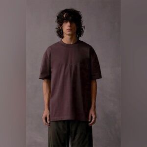 Fear of God Essentials Puff Print Logo Tee Shirt Plum Brown SS23 Size Large